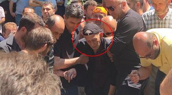 Kanser hastası babayı yıkan haber: İki çocuğunu yan yana defnetti