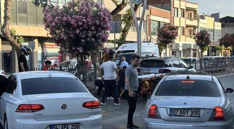 Yaya geçidinden geçerken otomobilin çarptığı kadın yaralandı