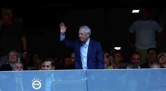 Aziz Yıldırım, Fenerbahçe'de 13. kez başkanlığa seçildi
