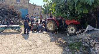 Bilecik'te kullandığı traktörden düşen kişi öldü