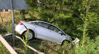 Bursa'da 2 otomobil çarpıştı: 6 yaralı