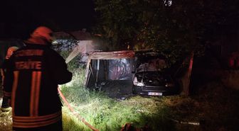 Çorum'da park halindeki otomobil yandı