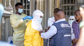 Dsö, Ebola Salgınıyla Mücadele İçin Zambiya'ya Tıbbi Malzeme Gönderdi