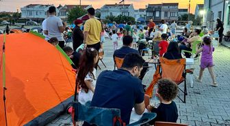 Gelibolu'da anaokulu öğrencilerinin çadır kampı etkinliği
