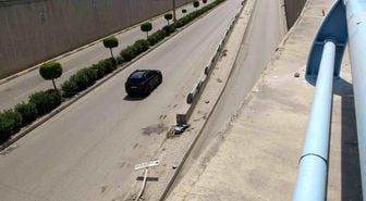 Hurdaya dönen Tofaş'taki 3 kişi yaralandı