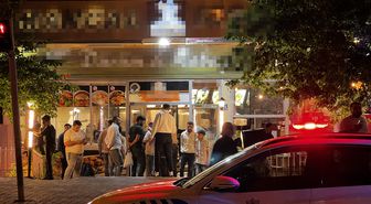 Restoranda döner bıçaklı kavga: 2 yaralı