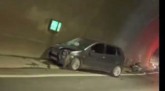 Tünelde feci kaza: Motosiklet sürücüsü hayatını kaybetti