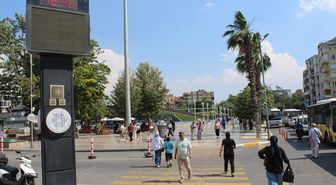 Aydın'da sıcaklar aniden yükseldi, termometre 42 dereceyi gösterdi
