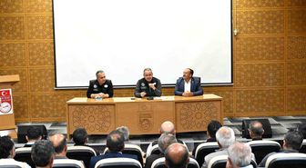 Bayburt'ta DSİ yatırımları muhtarlarla istişare edildi