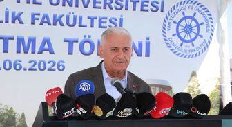 Binali Yıldırım: Van Gölü Denizdir, Denizcilik Fakültesi Çok Yakışır