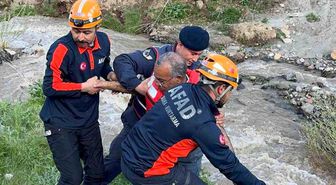 Erzurum'da mantar toplarken mahsur kalan çift kurtarıldı