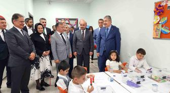Eskişehir'de Zübeyde Hanım Özel Eğitim Anaokulu'nun yeni binası törenle açıldı