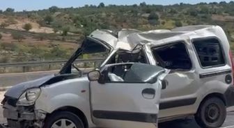 Hafif ticari araç, şarampole devrildi: 1 ölü, 1 yaralı