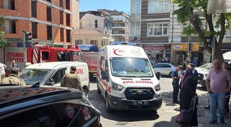 İstanbul'da metruk binada kısmi çökme meydana geldi