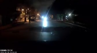 Maltepe'de motosiklete çarpan otomobil sürücüsü polise teslim oldu