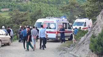 Samsun'da uçuruma yuvarlanan traktördeki 1 kişi öldü, 1 kişi yaralandı