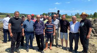 Sinop'ta sulama hattı patladı, çeltik üreticisi tepki gösterdi