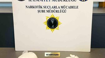 Uyuşturucu operasyonunda 1 kilo metamfetamin ele geçirildi