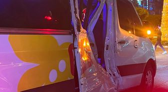 Alanya'da minibüsle çarpışan motosikletin sürücüsü öldü