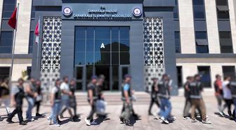 Çanakkale merkezli 11 ilde göçmen kaçakçılığı operasyonu: 41 tutuklama