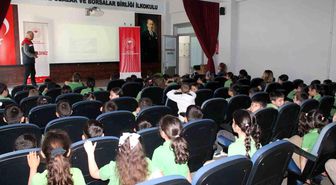 Düzce'de öğrencilere süt ve gıda güvenliği eğitimi
