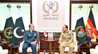 Lübnan Silahlı Kuvvetleri Komutanı Haykal, Pakistan Genelkurmay Başkanı Munir ile görüştü