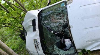 Ordu'da minibüs şarampole yuvarlandı: 11 yaralı