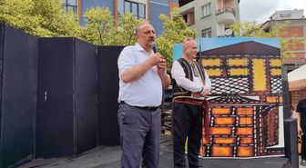 Salıpazarı Belediyesinden çocuklara ücretsiz tiyatro şöleni