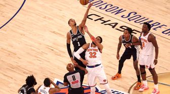 San Antonio Spurs, seride ilk galibiyetini aldı