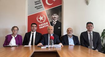 Vatan Partisi Genel Başkanı Perinçek, İstanbul'da basın toplantısı düzenledi