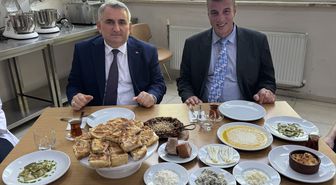 Artvin'in yöresel peynirleri öğrencilerin ellerinde yeni lezzetlere dönüştü