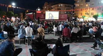 Gezen sinema tırı, Karamanlılarla buluştu