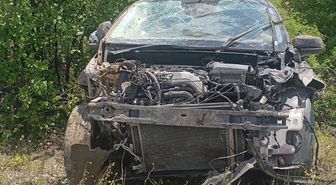 Gümüşhane'de devrilen hafif ticari araçtaki 1 kişi öldü, 2 kişi yaralandı