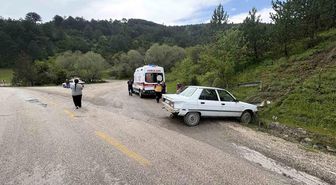 Kastamonu'da kontrolden çıkan otomobil kaza yaptı: 2 yaralı