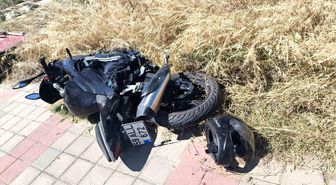 Keşan'da otomobil ile çarpışan motosikletin sürücüsü yaralandı