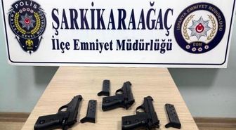 Şarkikaraağaç'ta ruhsatsız silah operasyonu: 2 şüpheli hakkında işlem başlatıldı