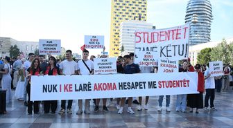 Arnavutluk'ta Trump bağlantılı turizm projesi protestoları 11. günde sürüyor