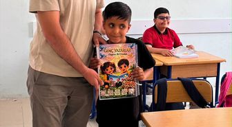 İstanbul'da yazılan hikayeler, Braille alfabesiyle Şanlıurfa'daki görme engelli öğrencilerle buluştu