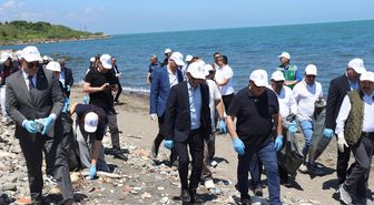 Ordu'da, Türkiye Çevre Haftası etkinlikleri kapsamında sahil temizliği yapıldı