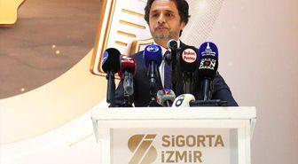 Sigorta İzmir Zirvesi'nde Sektörün Geleceği Konuşuldu