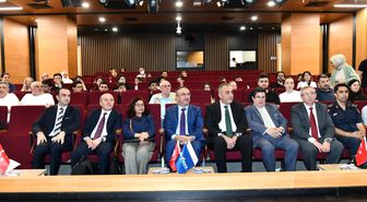 'Tarihin İzinde Tekirdağ' konferansında kentin tarihi gelişimi, kültürel mirası ve stratejik önemi anlatıldı