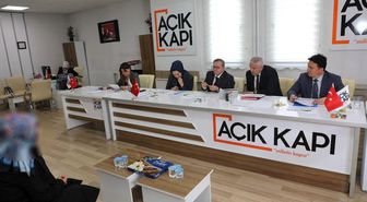 Vali Ziya Polat, Halk Günü'nde vatandaşların talep ve sorunlarını dinledi