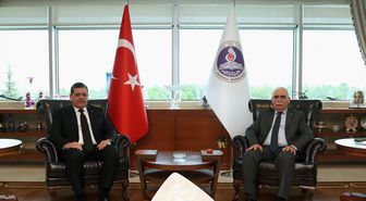 AYM Başkanı Özkaya, Türkmenistan Yüksek Mahkemesi heyetiyle bir araya geldi