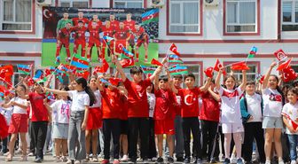 Azerbaycan'da A Milli Futbol Takımı'na Dünya Kupası desteği