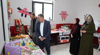 Başkan Özdoğan, Kur'an kursunun yıl sonu sergisi ve ödül törenine katıldı