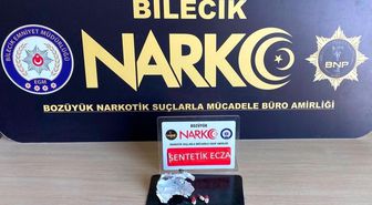 Bilecik'te 'Lyrica' adı verilen uyuşturucu madde ele geçirildi