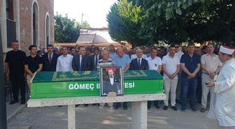 Cemil Çiçek, Balıkesir'de cenazeye katıldı