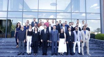 Genç iş dünyasında örnek iş birliği