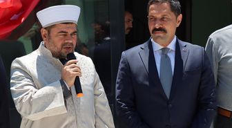 Hatay'da depremlerin ardından 130'uncu cami ibadete açıldı