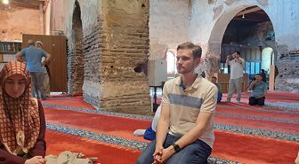 İspanyol Juan, Hristiyanlar için kutsal kabul edilen İznik Ayasofya Camii'nde Müslüman oldu